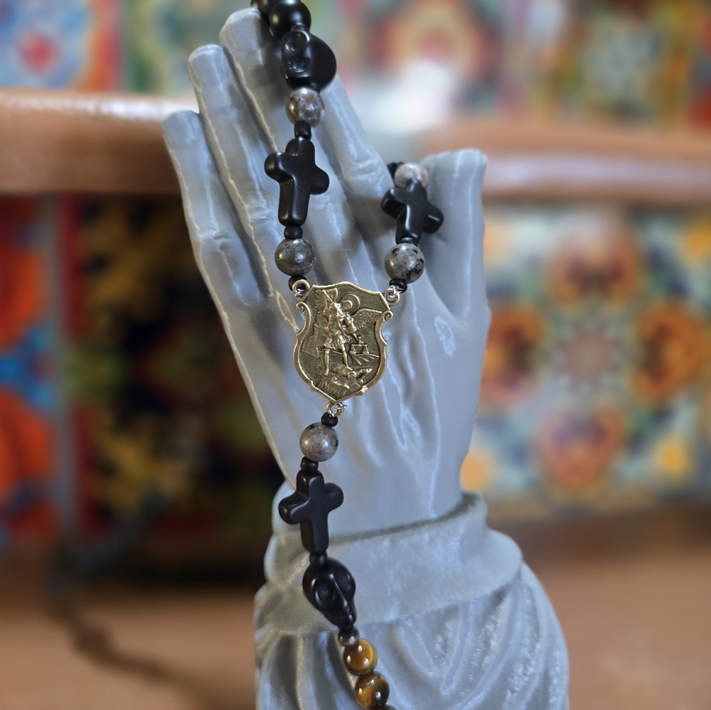 Elegant Black and Gold Women's Bracelet